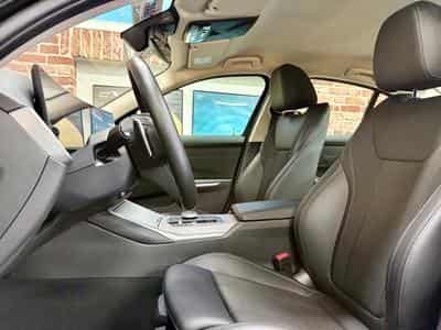 BMW 318 318iA Limousine 2.0 156cv Auto Navig/SiègeCh/Cam (2024) - Photo 5