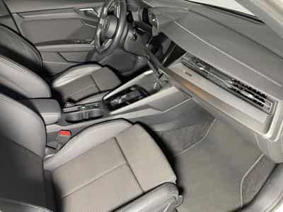 Audi A3 SPORTBACK 35 TDI 150 S-TRONIC S-LINE GPS (2022) - Photo 9