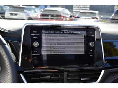 VW T-Roc Cabrio 1.5 TSI R-Line DSG ACC LANE PARK CAM 1° MAIN (2026) - Photo 14