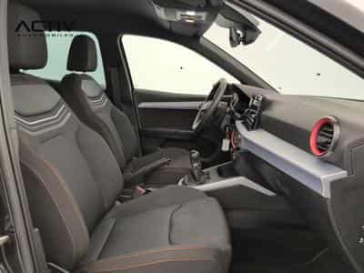 Seat Arona 1.0 TSI 95 CH START/STOP BVM5 FR (2025) - Foto 9