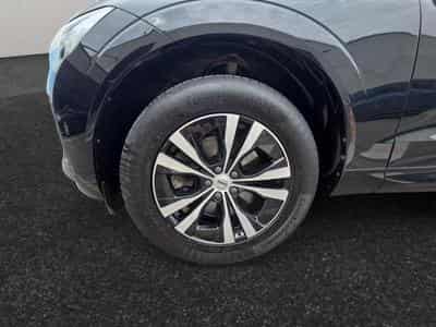 Volvo XC60 B4 AWD Core / Diesel (2022) - Photo 14