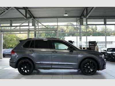 VW Tiguan R Line 4Matic *ACC *Virtual *Pano *AHK (2019) - Photo 7