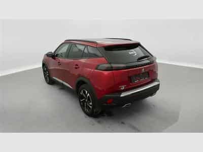 Peugeot 2008 1.2 PureTech Allure S&S (2023) - Photo 2