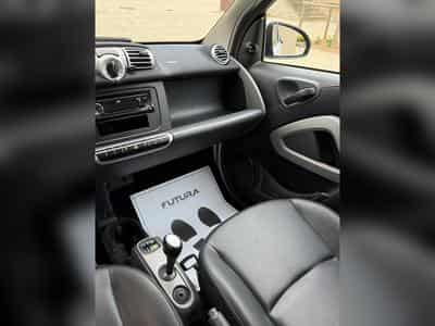 Smart Fortwo Coupé 1.0 MHD 71 ch automatique (2012) - Photo 15