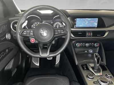 Alfa-Romeo Stelvio 2.0 280 GT Junior Ocra AWD (2022) - Photo 6