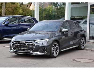 Audi S3 Sportback 2.0 TFSI Quattro S-Tronic ACC CAM NEUVE (2026) - Photo 2