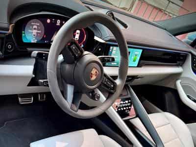 Porsche Macan 4S (2025) - Foto 6
