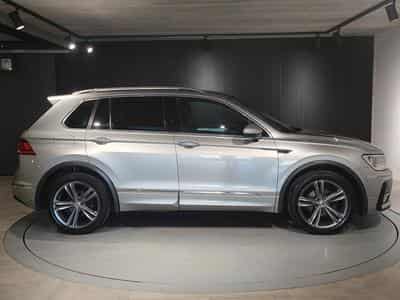 VW Tiguan 1.4 TFSI R-LINE DSG CARPLAY BLUETOOTH GPS (2017) - Foto 2