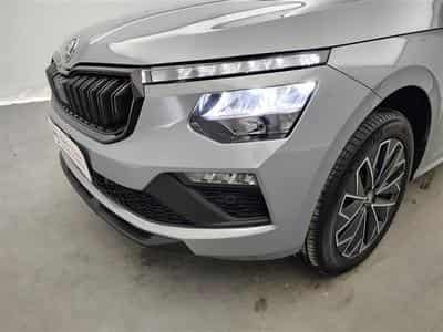 Skoda Kamiq 1.0 TSI 115cv DSG Black Dots CARPLAY / CAMERA / FULL LED (2026) - Photo 15