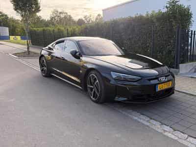 Audi e-tron GT (2022) - Photo 15