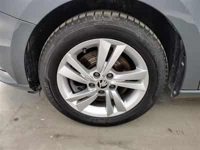 Skoda Fabia SW 1.0 TSI Ambition DSG/NAVI/LED/JA/PDC (2021) - Photo 6