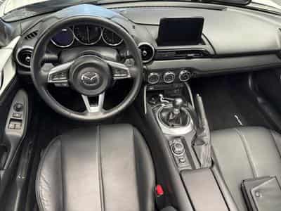 Mazda MX-5 RF 2.0 Skyactiv-G (2023) - Photo 11