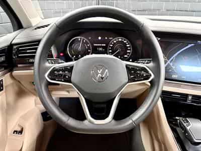 VW Touareg 3.0 TSi V6 PHEV 4MOTION 381 CV (2022) - Photo 9