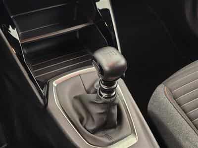 Peugeot 2008 1.2 PureTech Allure S&S (EU6.4) (2023) - Photo 12