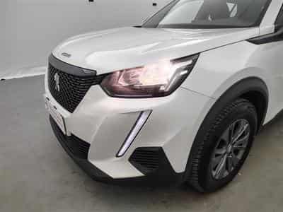 Peugeot 2008 1.2 PureTech Allure S&S (EU6.4) (2023) - Photo 15