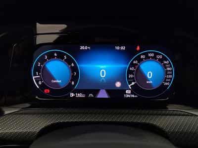 VW Golf 1.5 TSI 130cv R-Line NAVI / FULL LED / PDC AV+AR / JA 17" (2022) - Foto 8