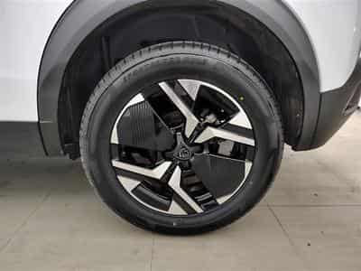 Peugeot 2008 1.2 PureTech Allure S&S (EU6.4) (2023) - Photo 6