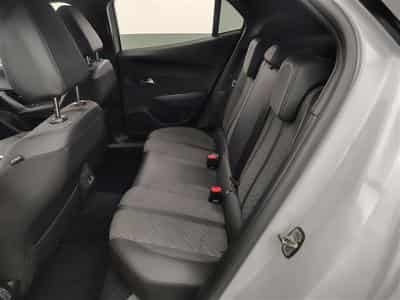 Peugeot 2008 1.2 PureTech Allure S&S (EU6.4) (2023) - Photo 13