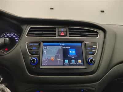 Hyundai i20 1.2i Twist APPLECARPLAY / CAMERA / PDC AR / PACK HIVER (2019) - Photo 11