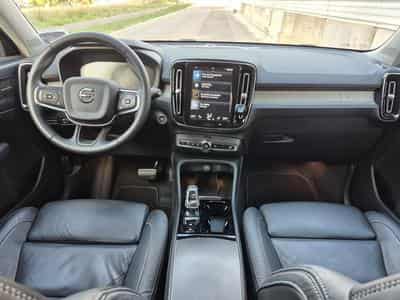 Volvo XC40 VOLVO XC40T2 automatic Essence Plus Dark (2022) - Foto 8