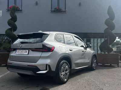 BMW iX1 XDRIVE 30A 313 CV (2024) - Photo 3