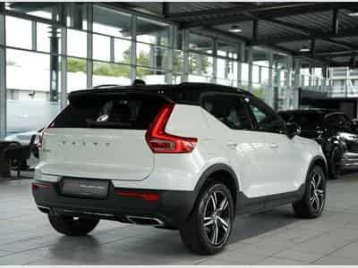 Volvo XC40 R Design 2WD *2.H *Digital *GSD *360° *H&K (2018) - Photo 8