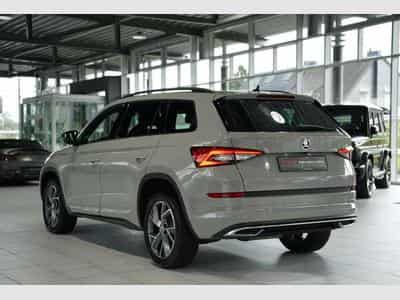 Skoda Kodiaq Sportline 4x4 DSG *2.H *ACC *Kamera *AHK (2019) - Photo 9