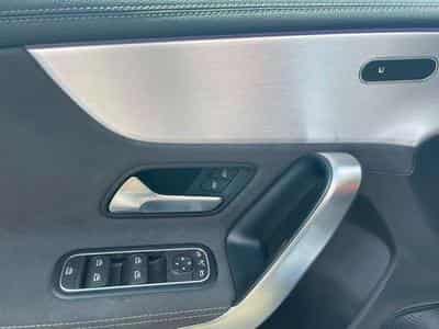 Mercedes A 35 AMG 4Matic Speedshift DCT 7G GARANTIE JUSQU'A 36 MOIS (2019) - Photo 9