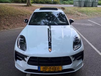 Porsche Macan (2021) - Photo 1