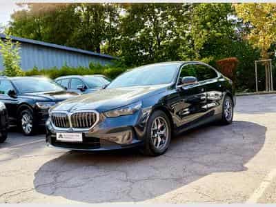 BMW 520 iA Limousine Head-Up/360°/H&K (2025) - Photo 3