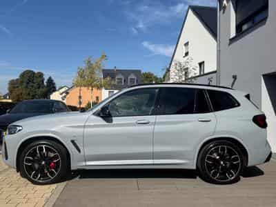 BMW X3 M40i (2022) - Photo 2