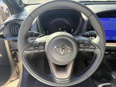 Toyota Aygo Aygo X 1.0 VVT-I CVT ENVY (2024) - Photo 6