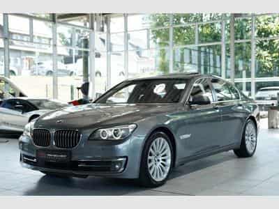 BMW 750 i xDrive *19 *360° *Sitzklima*H-UP*Memory (2012) - Photo 4