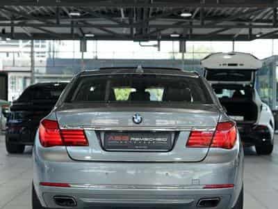 BMW 750 i xDrive *19 *360° *Sitzklima*H-UP*Memory (2012) - Photo 8