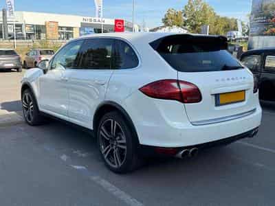 Porsche Cayenne 4.8 S (2011) - Photo 2