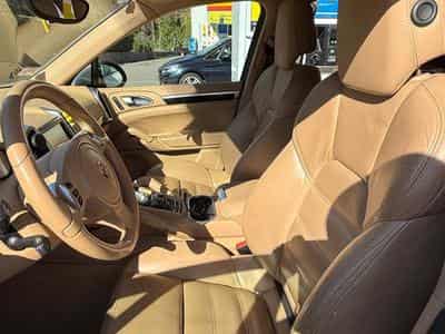 Porsche Cayenne 4.8 S (2011) - Photo 6