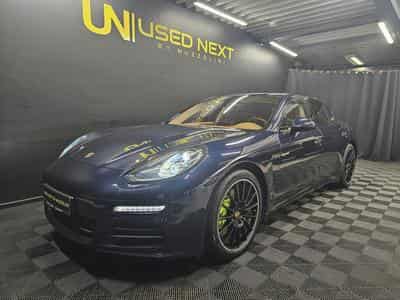 Porsche Panamera 3.0 S HYBRID (2015) - Photo 1