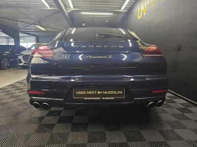 Porsche Panamera 3.0 S HYBRID (2015) - Photo 4