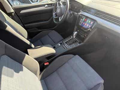 VW Passat 1.4 GTE PLUG-IN 218CV (2022) - Photo 9
