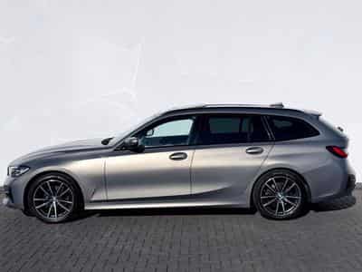 BMW 320 320d Touring Sport Line /NAVI/LED/PANO/1.HAND/ (2022) - Photo 8