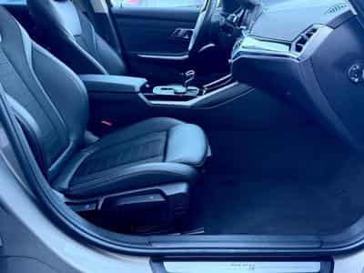 BMW 320 320d Touring Sport Line /NAVI/LED/PANO/1.HAND/ (2022) - Photo 12