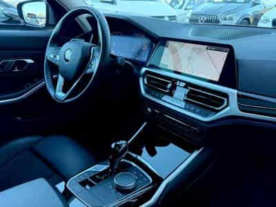 BMW 320 320d Touring Sport Line /NAVI/LED/PANO/1.HAND/ (2022) - Photo 11