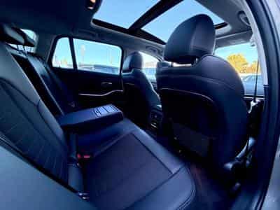 BMW 320 320d Touring Sport Line /NAVI/LED/PANO/1.HAND/ (2022) - Photo 14