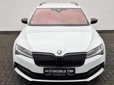 Skoda Superb Superb Combi Sportline 2.0 TSI DSG / / 1.HAND // (2022) - Photo 2