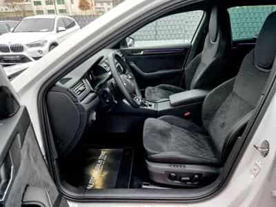 Skoda Superb Superb Combi Sportline 2.0 TSI DSG / / 1.HAND // (2022) - Photo 9
