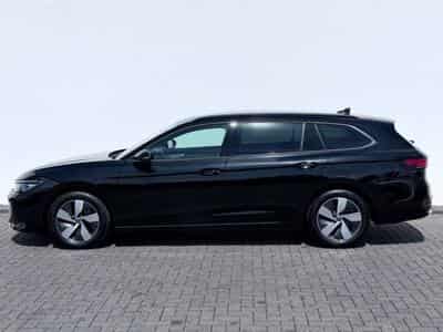 VW Passat Passat Variant 1.5 TSI DSG /LED/ACC/CAM/1.HAND/ (2025) - Photo 8