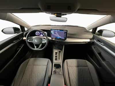 VW Golf Life+DSG+Navi+LED (2025) - Photo 2