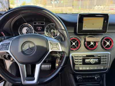 Mercedes A 45 AMG (2014) - Photo 8