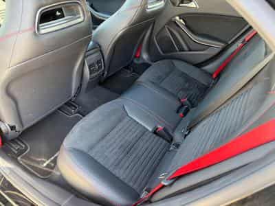 Mercedes A 45 AMG (2014) - Photo 6