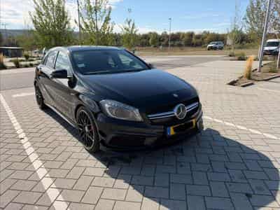 Mercedes A 45 AMG (2014) - Foto 1
